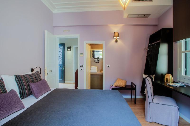 Aethra Boutique Rooms Nafplio Bagian luar foto